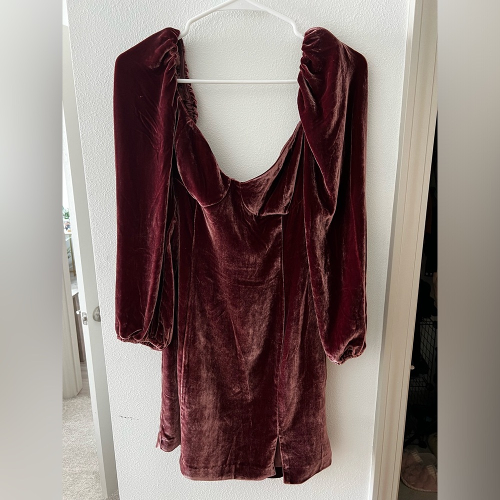 Aritzia Brown Ling Sleeve Bodycon Dress